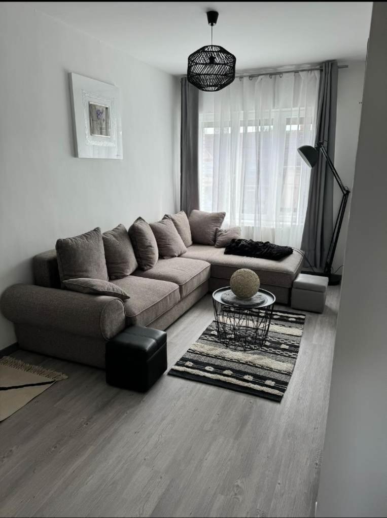 Appt Le Perfecto 50M2 Terrasse Privee Mazingarbe Exterior foto